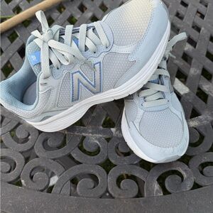 New Balance women’s Sky Blue Sneakers